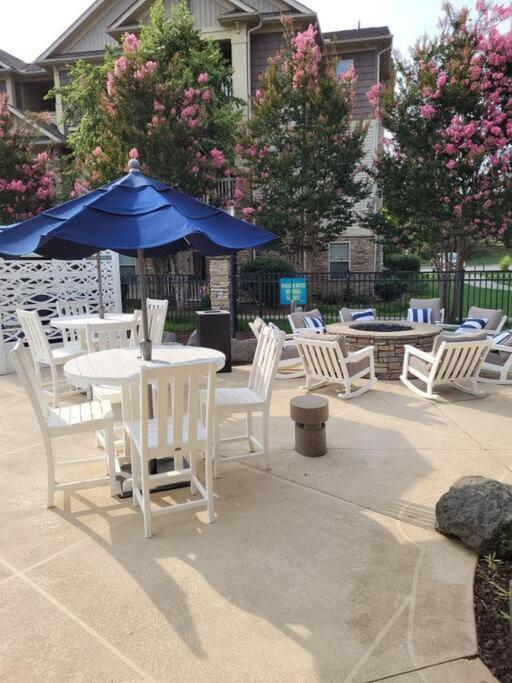 South Charlotte'S Cozy & Modern Apartman Kültér fotó